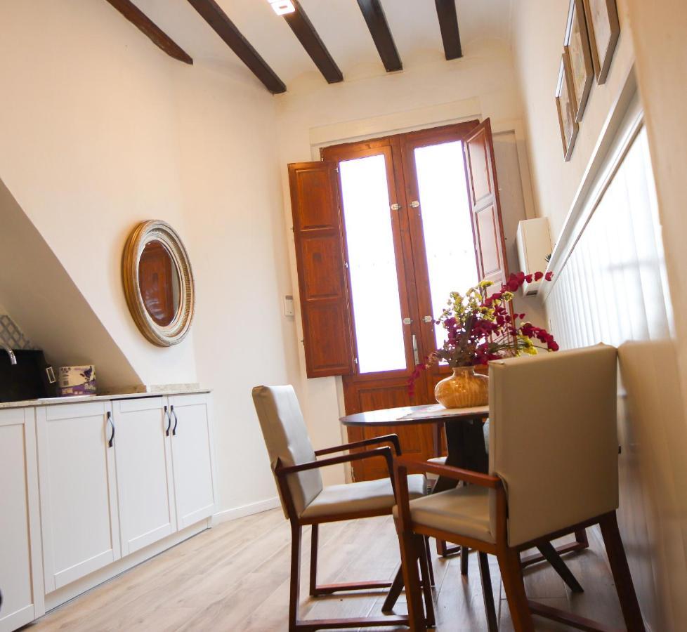 Apartamento Cerca De La Playa De Malvarrosa By Alterhome Valencia Exterior photo